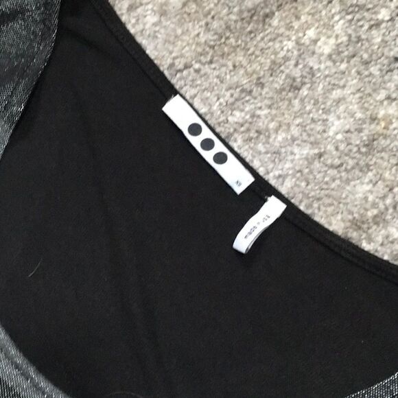 Three Dots metallic top. Perfect holiday top.NWOT - Picture 5 of 8